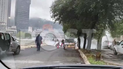 ¡Otro más! Se incendia vehículo en San Pedro