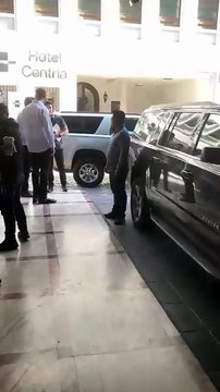 Llega Samuel García a reunirse con AMLO