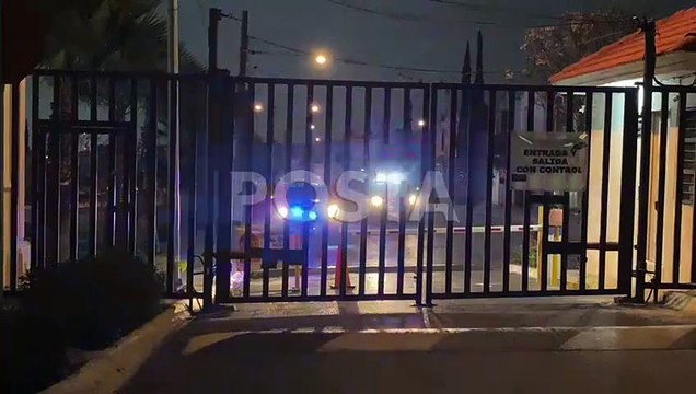 Ejecutan a hombre en colonia privada de Santa Catarina