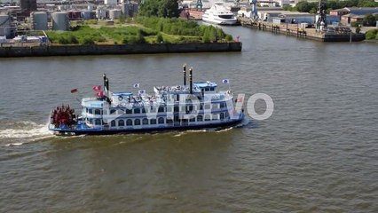 Road Trip to Hamburg - Hamburg Harbour
