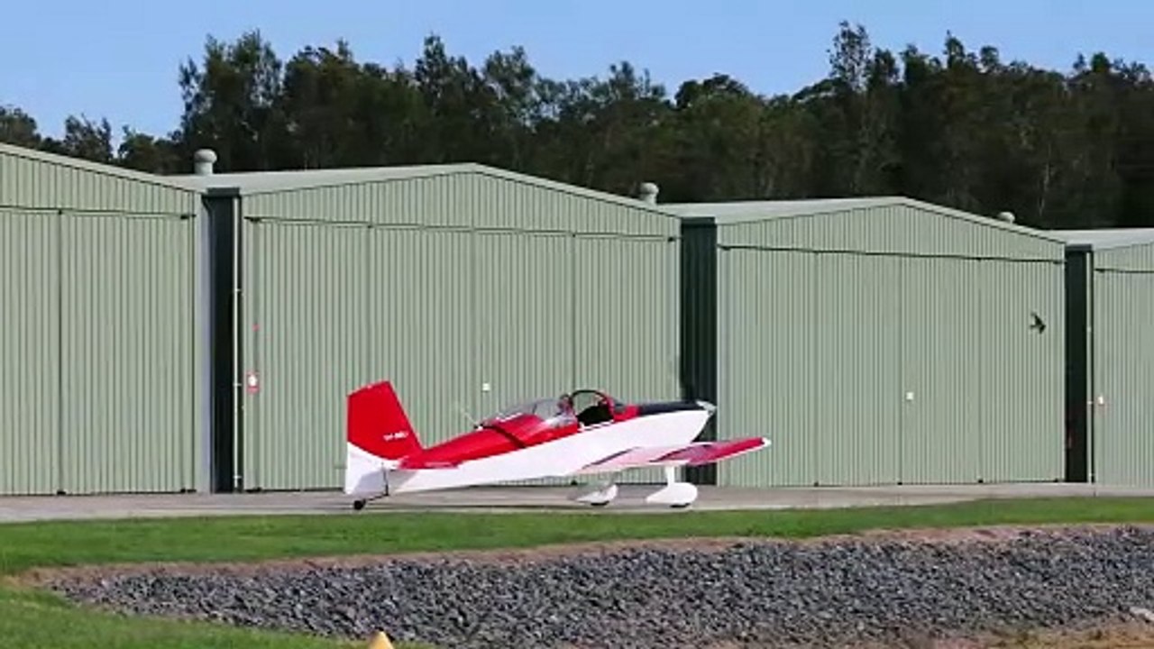 🧡A SMALL PLANE THAT ❗COULD NOT BE ABLE TO FLY💥