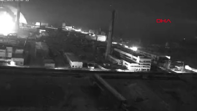 Zelenski: Rusya Çernobil Nükleer Santrali'ni vurdu