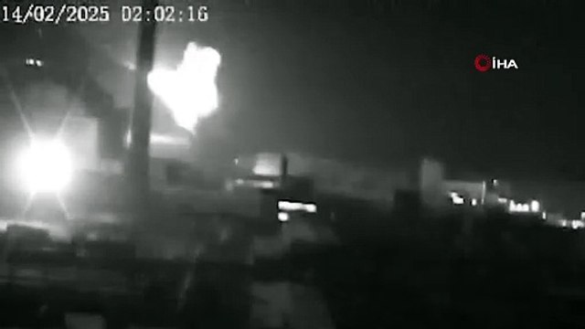 Rus savaş uçakları Çernobil Nükleer Santrali'ni vurdu: Saldırı anı kamerada