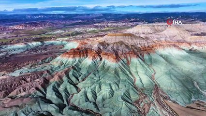 Oluşması binlerce yıl sürdü! Gün ışığında adeta büyülüyor: Türkiye'de 3 yerde var