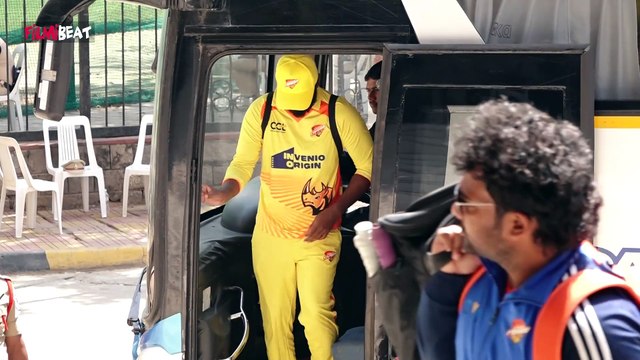 CCL 2025 : రంగంలోకి రైనోస్..Chennai Rhions Arrived At Uppal Stadium | Filmibeat Telugu