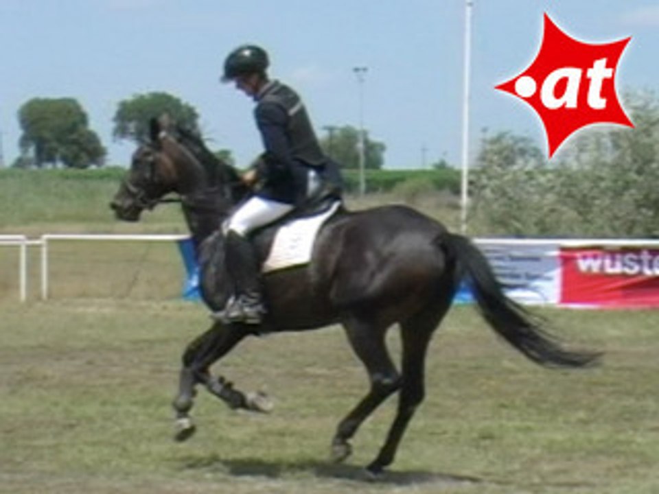 Kevin Kazda, Springreiten, Burgenland (2007-045)