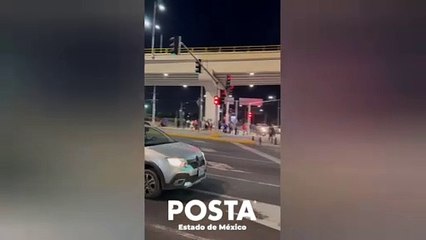 Retiran bloqueo tras 6 horas de colapso vial en la Vía Morelos en Ecatepec (VIDEO)