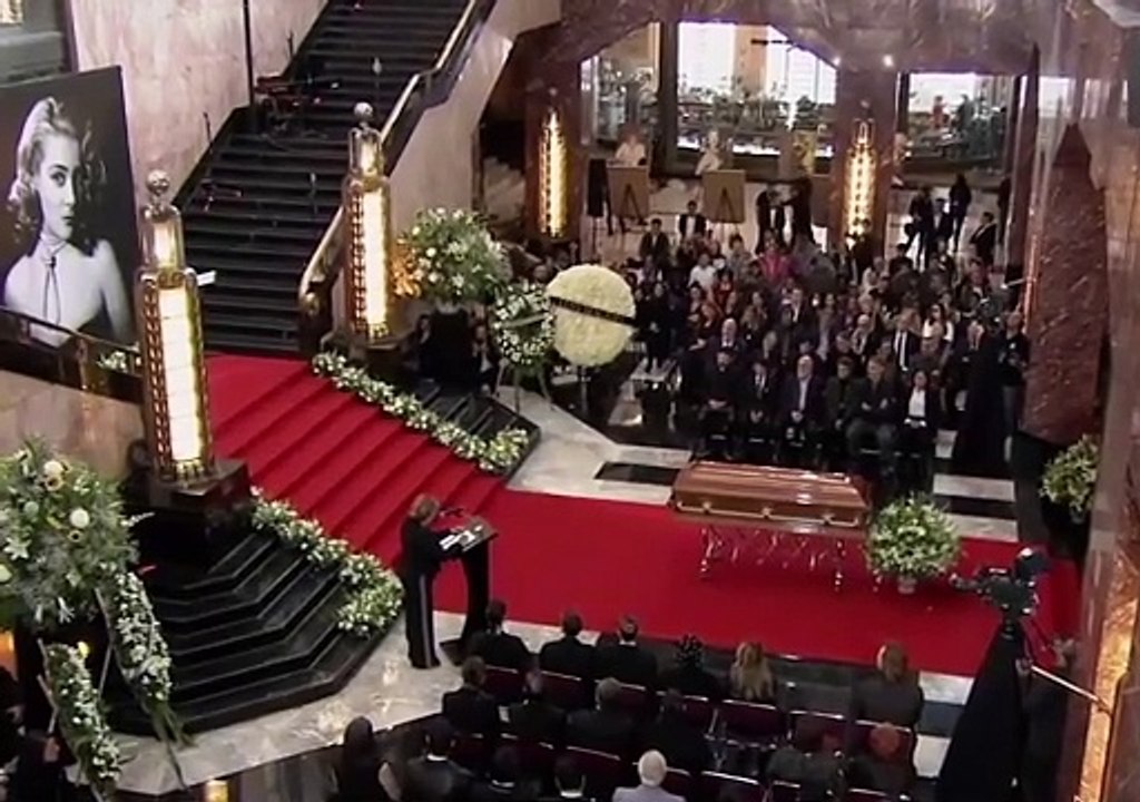 Silvia Pinal el emotivo homenaje póstumo en Bellas Artes, familiares, amigos y publico dicen adiós