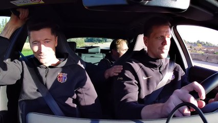 “Me lo he comido con patatas”, “Fermín es un criminal”, las perlas de un Gavi desbocado en el circuito de carreras de Cupra