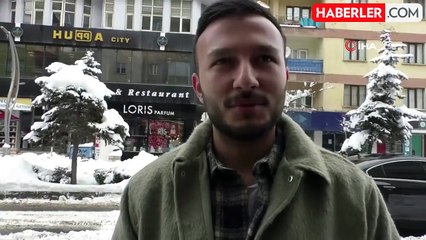 Hakkari'de Karla Mücadele Çalışmaları Devam Ediyor