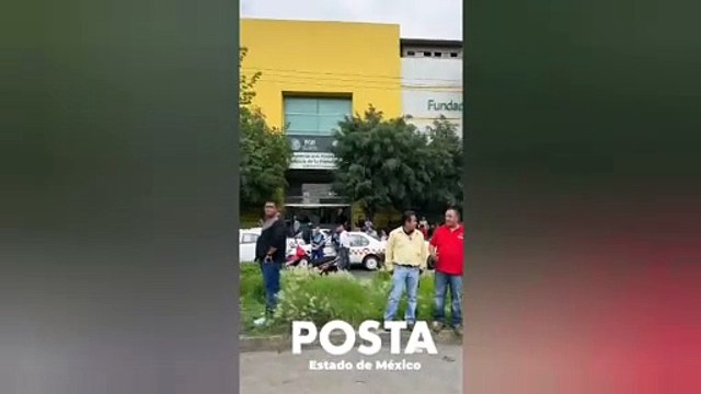 ¿Quieren ir al gym? Taxistas bloquean por cierre de gimnasio en Ecatepec (VIDEO)