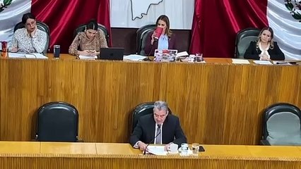 Hernán Villarreal comparece ante el Congreso por Glosa del Tercer Informe