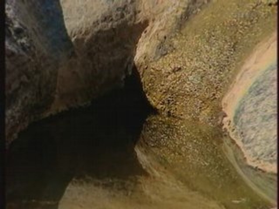 Namibie - Le Mystère Des Pierres Gravées-Partie3