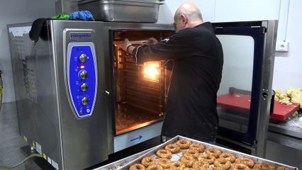 Atakum Belediyesinden camilerde kandil simidi ikramı