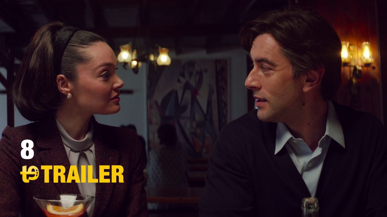8 - Trailer