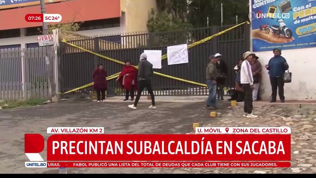 Vecinos de Sacaba bloquean la avenida Villazón exigiendo la renuncia de un subalcalde