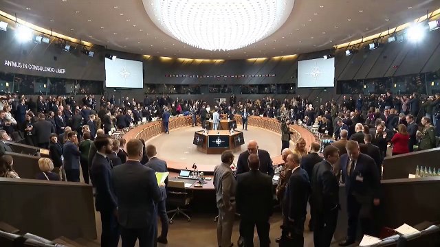 La OTAN quiere una paz duradera en Ucrania, en la que Occidente no salga perdedor