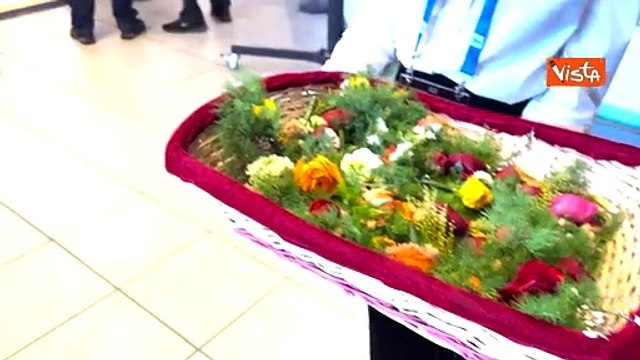 San Valentino, a Sanremo fiori in dono alle donne e alle giornaliste della sala stampa