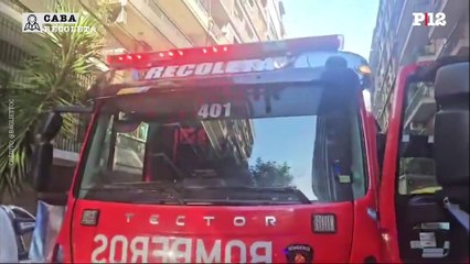 Incendio en Recoleta: falleció una mujer de 51 años y otra fue afectada por el humo