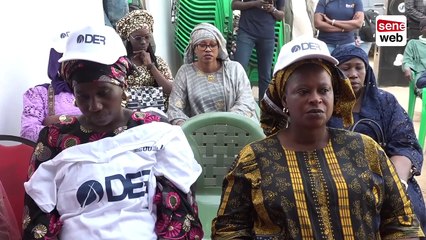 Der-  a  e    _ Aïda Mbodj annonce une innovation sur l'éducation
