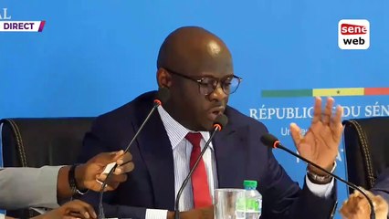 Le cours magistral du ministre Cheikh Diba...