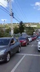 Conductores de plataforma se manifiestan para exigir mayor seguridad