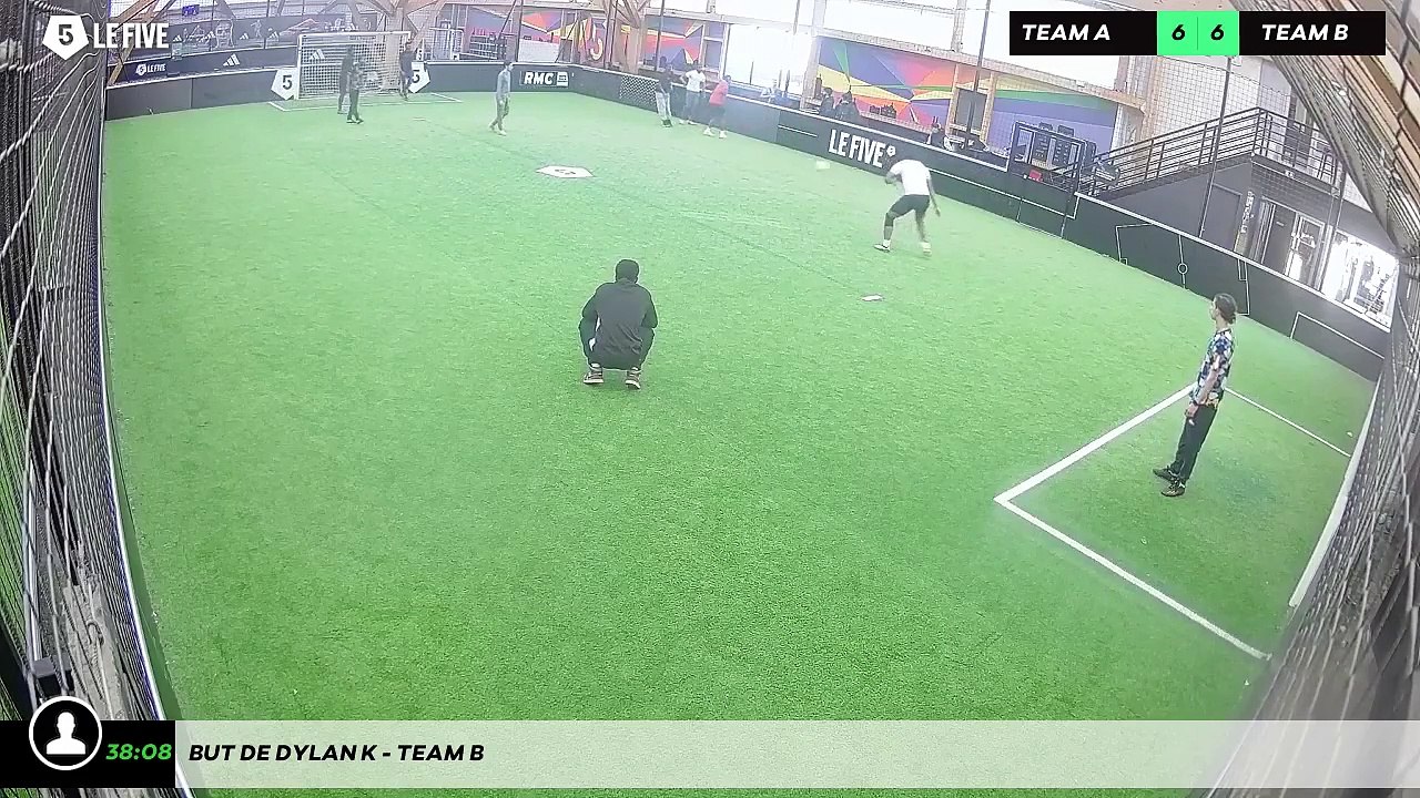 But de Dylan K - Team B