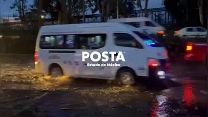 Conductores pasan las de Caín en Avenida Central en Ecatepec, le decimos por qué