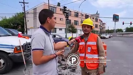 Cambia Agua y Drenaje brocal de alcantarilla, al sur de Monterrey