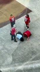 Captan supuesto exorcismo en estacionamiento de la Arena Monterrey (VIDEO)