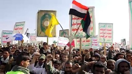 الحوثيون يتظاهرون في صنعاء رفضا لتهديدات ترامب