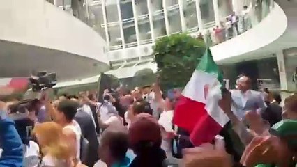 Manifestantes toman el Senado de la República como protesta a reforma judicial