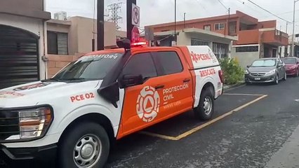 Camioneta Outlander se impacta contra fachada de casa en San Pedro (VIDEO)