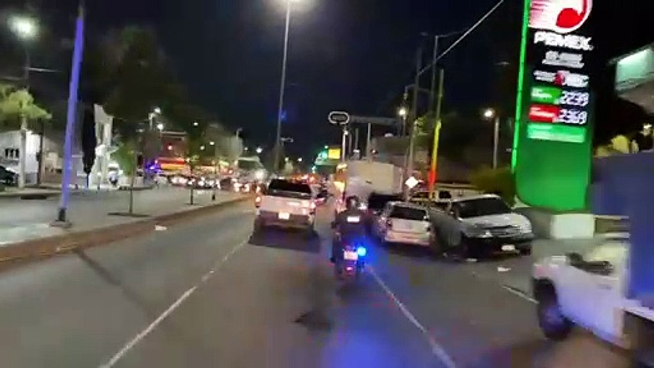 Policías de la SSC detienen a ocho en Venustiano Carranza con armas y droga