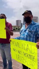 Protestan taxistas de aplicación por presuntos hostigamientos