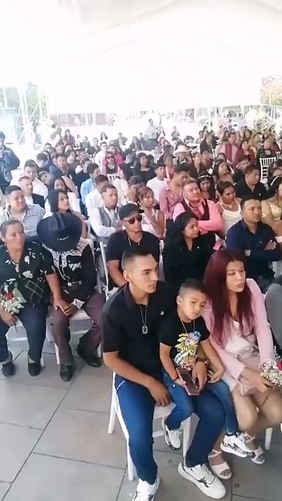 Se realiza boda comunitaria de 50 parejas en centro histórico de #Irapuato