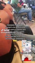 Hombre lleva alcancía a misa...para que se le saliera el chamuco (VIDEO)