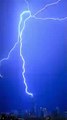 Impresionante tormenta eléctrica golpea Chicago (VIDEO)
