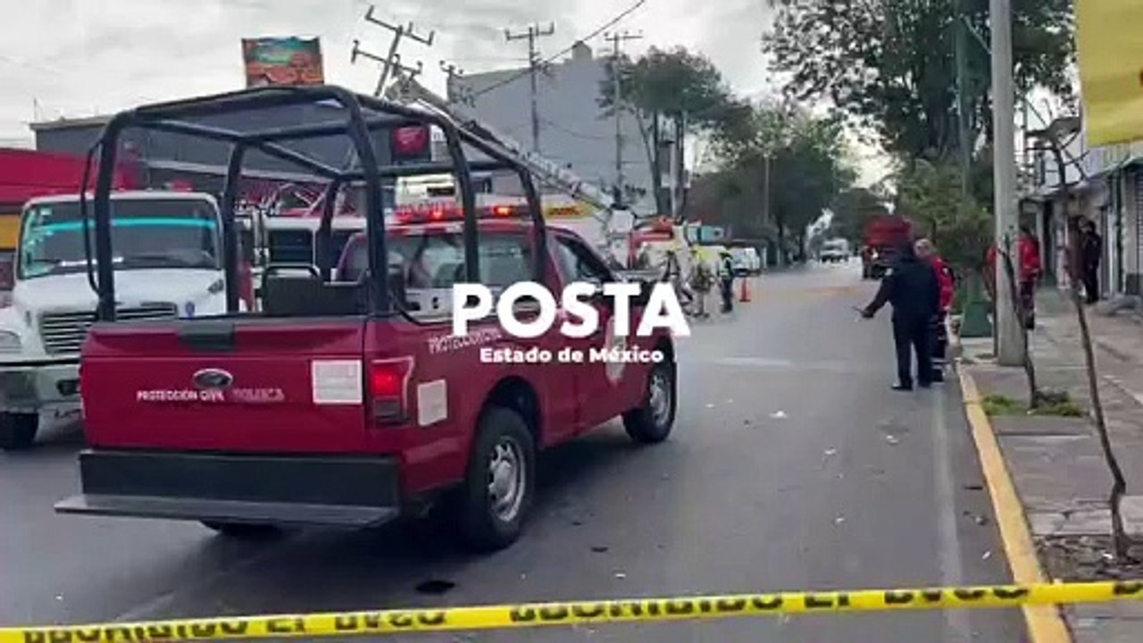Camionazo Autobús que transportaba obreros choca en Toluca