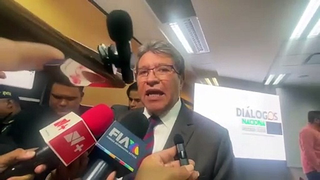 Monreal aclara que elección de jueces por voto popular incluirá evaluaciones.