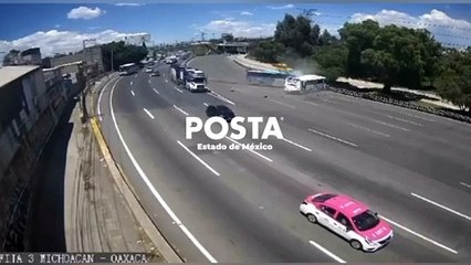 Choque de autobuses en la México-Pachuca, hay diez heridos (VIDEO)