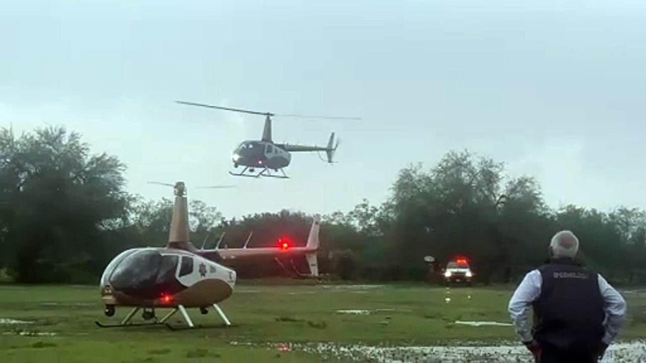 Helicópteros rescatan a 25 personas en Hidalgo, Tamaulipas