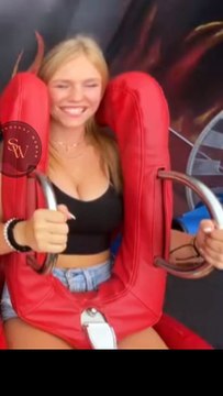 Slingshot ride girl 🤔🤔🤔❤️ 💕 #fypシ゚viralシ #fbreelsfypシ゚viral #viralreels #fbreels #slingshotriders #reels #slingshot #oops #slingshotrides #viral