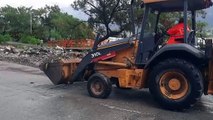 Gobierno de Santa Catarina limpia calles tras tormenta Alberto