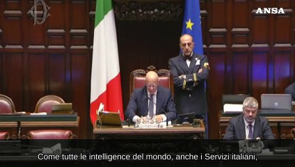 Ciriani: "Il governo non spia i giornalisti, li salva"