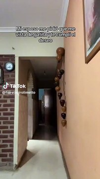 Cuidado con lo que deseas: Mujer le cumple sueño sexy a esposo (VIDEO)