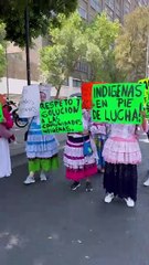 ¡Claudia celebrando y los indígenas marchando! Acusan Mazahuas falta de vivienda