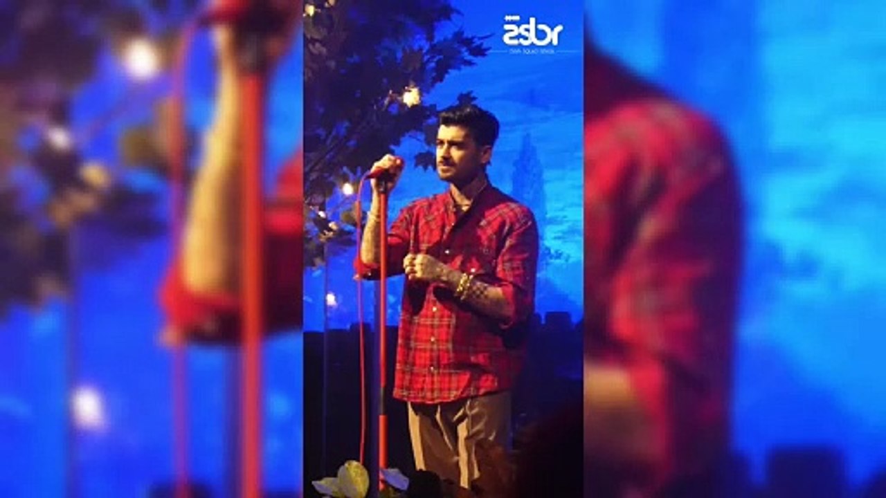 LIVE: Zayn performando Last Request no seu show, em Nova York [Legendado PT/BR]