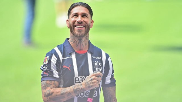Sergio Ramos afina su puntería antes de su debut con Rayados en la Liga MX