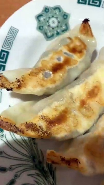 日高屋 野菜ラーメン  餃子 ニンニク